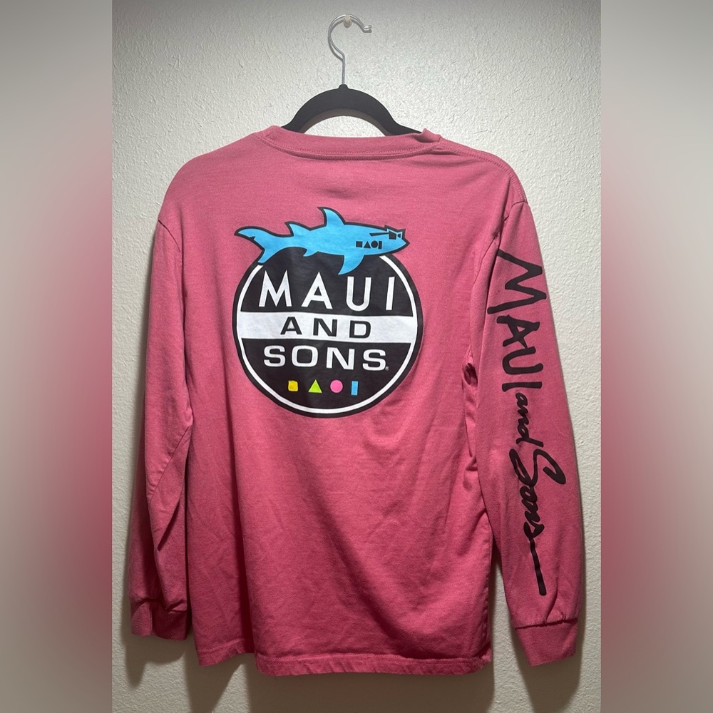 Maui and Sons long sleeve graphic tee, men’s size medium.